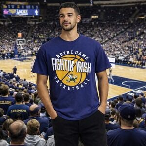 Notre Dame Fighting Irish Basketball T-Shirt, NCAA College Graphic Tee Men's S